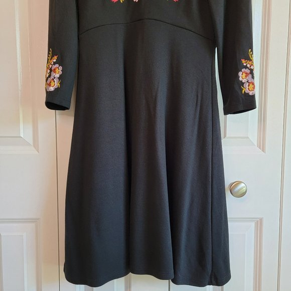 LOFT embroidered boho dress - Picture 4 of 11